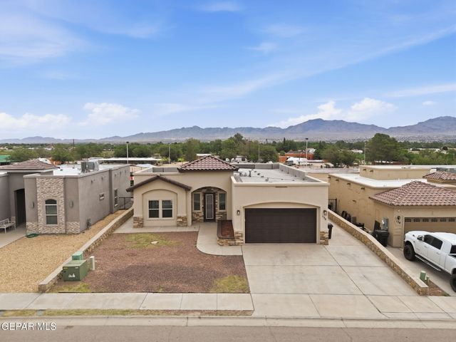 136 TUSCAN RIDGE Circle, Sunland Park, NM 88008