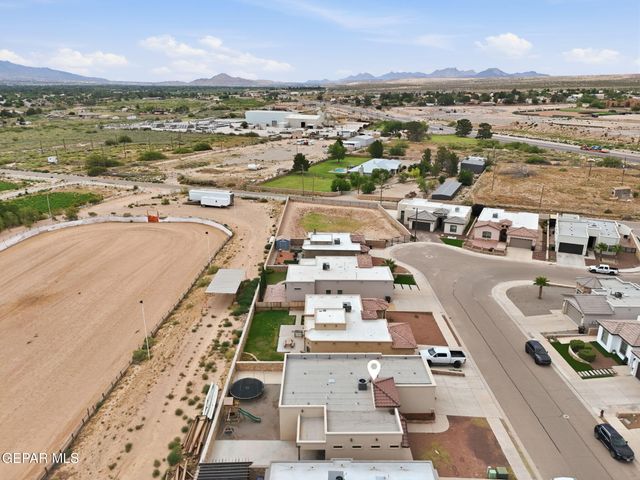 136 TUSCAN RIDGE Circle, Sunland Park, NM 88008
