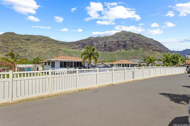 84-570 Farrington Highway D, Waianae, HI 96792