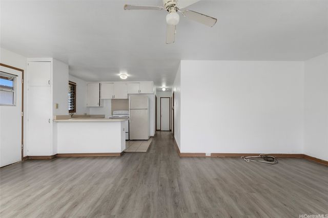 84-570 Farrington Highway D, Waianae, HI 96792