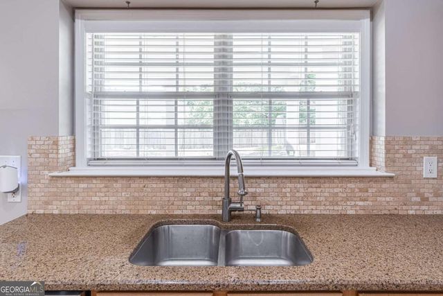 230 Albrighton Court, Suwanee, GA 30024