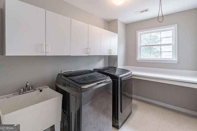 230 Albrighton Court, Suwanee, GA 30024