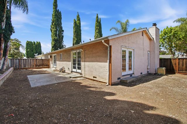 1692 Ruther Place Court, San Jose, CA 95121