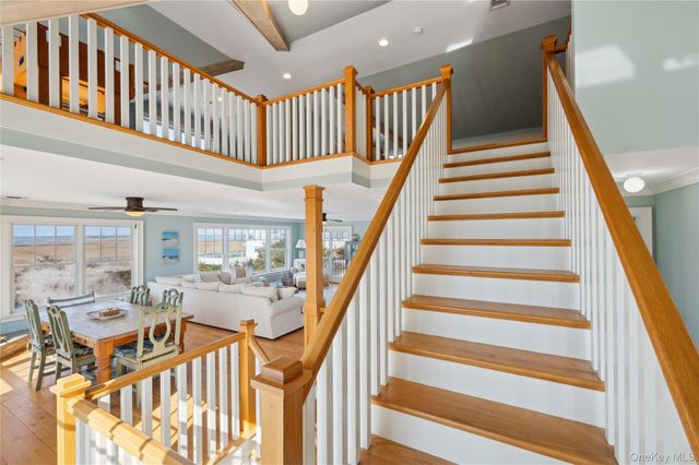 902 Dune Road, Westhampton Dunes, NY 11978