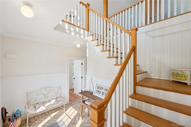 902 Dune Road, Westhampton Dunes, NY 11978