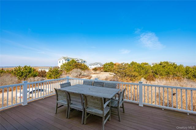902 Dune Road, Westhampton Dunes, NY 11978