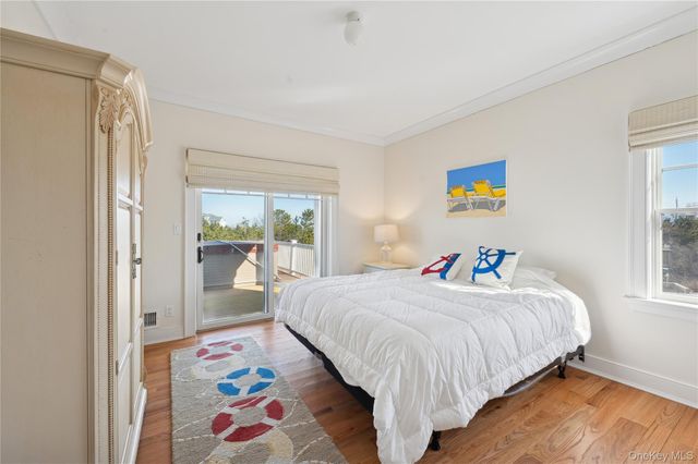 902 Dune Road, Westhampton Dunes, NY 11978