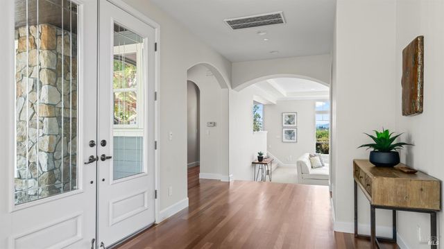 23 Pinnacle Dr, Petaluma, CA 94952