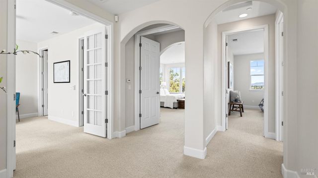 23 Pinnacle Dr, Petaluma, CA 94952