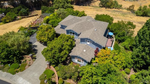 23 Pinnacle Dr, Petaluma, CA 94952