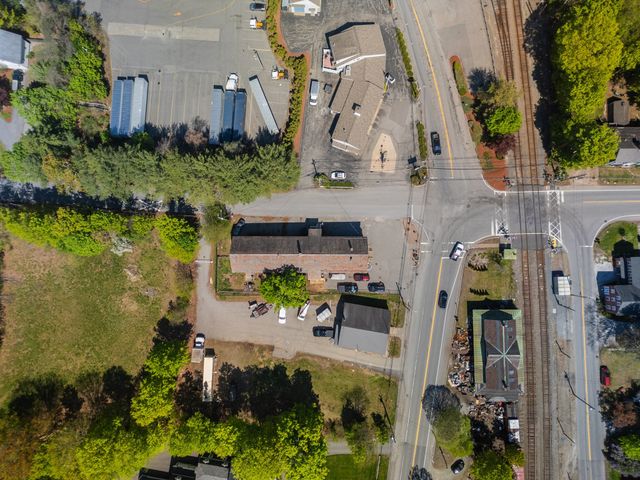 3 Taylor St, Littleton, MA 01460