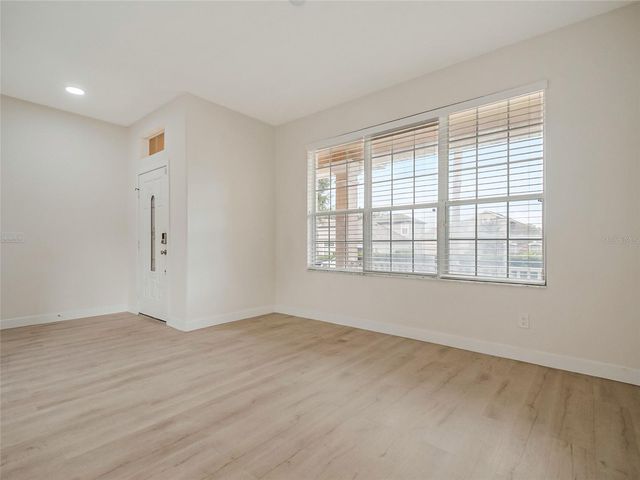3906 QUARTZ AVENUE, Orlando, FL 32826