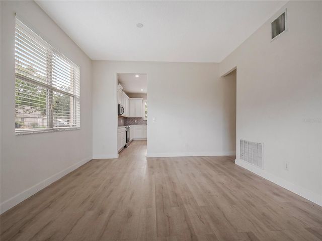 3906 QUARTZ AVENUE, Orlando, FL 32826