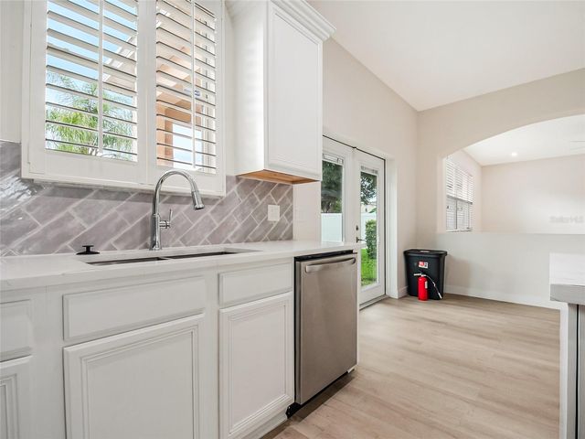 3906 QUARTZ AVENUE, Orlando, FL 32826