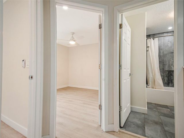 3906 QUARTZ AVENUE, Orlando, FL 32826