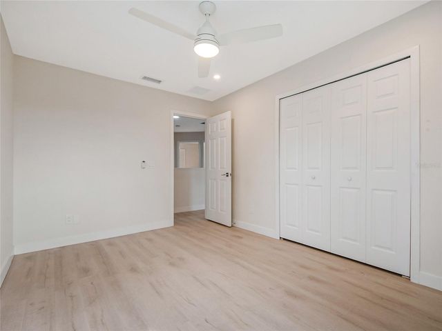 3906 QUARTZ AVENUE, Orlando, FL 32826