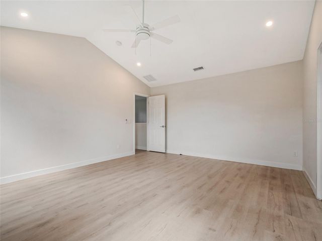 3906 QUARTZ AVENUE, Orlando, FL 32826