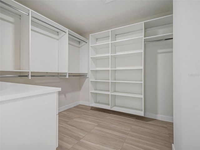 3906 QUARTZ AVENUE, Orlando, FL 32826