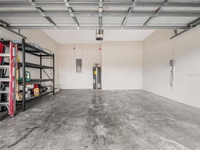 3906 QUARTZ AVENUE, Orlando, FL 32826