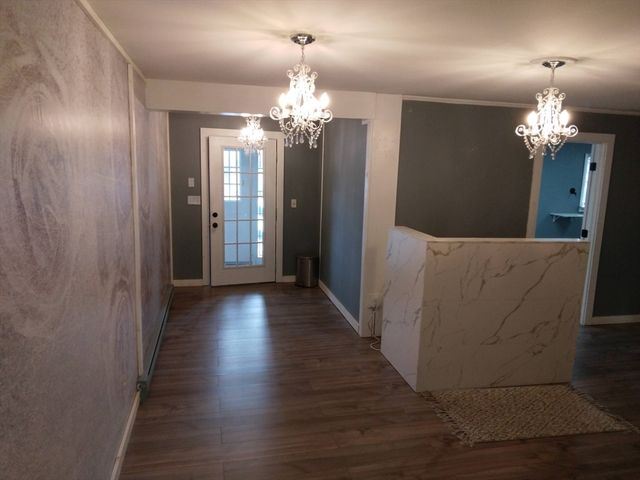 71 Main Street 4, Sturbridge, MA 01566