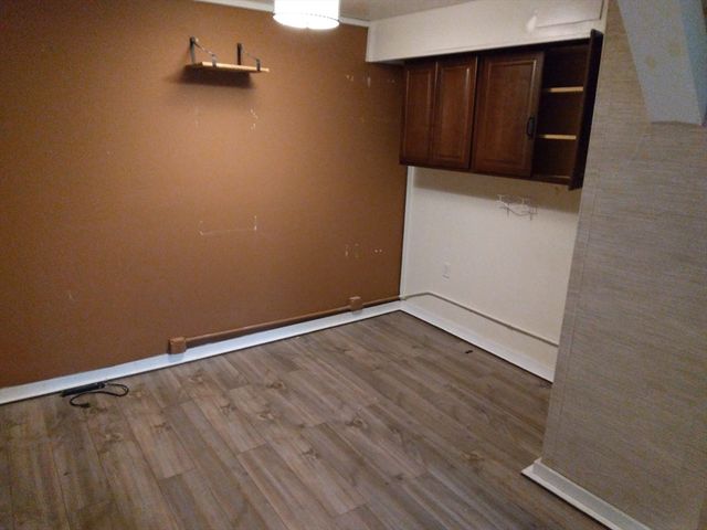 71 Main Street 4, Sturbridge, MA 01566