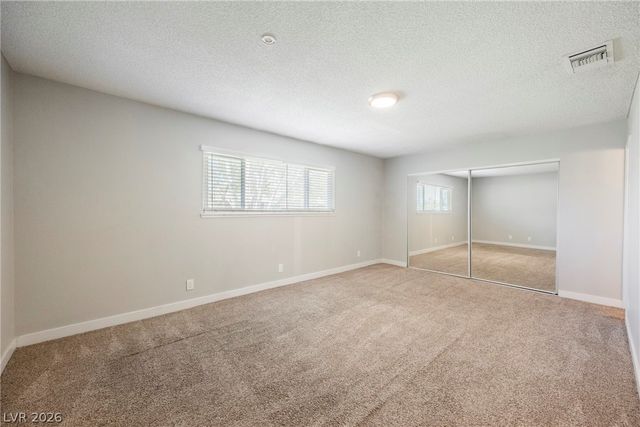 135 Greenbriar Townhouse Way, Las Vegas, NV 89121