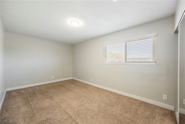 135 Greenbriar Townhouse Way, Las Vegas, NV 89121