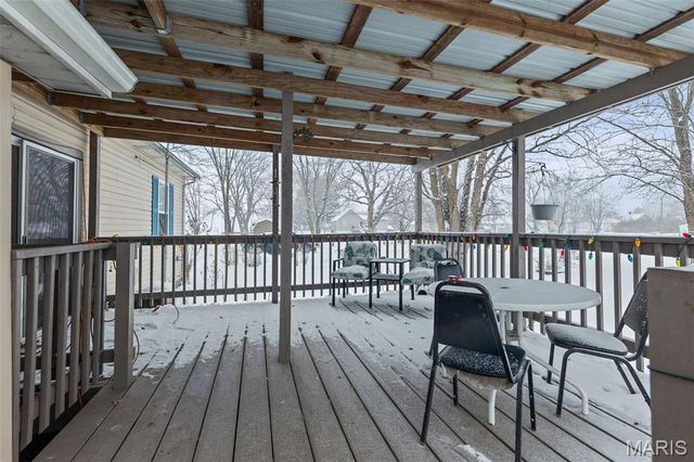 101 Mor, Wilsonville, IL 62093