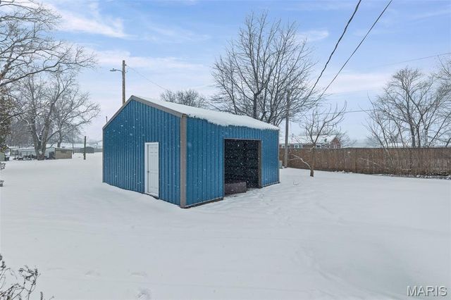 101 Mor, Wilsonville, IL 62093