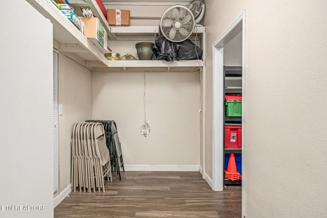 164 Oak Rd, Crossville, TN 38555