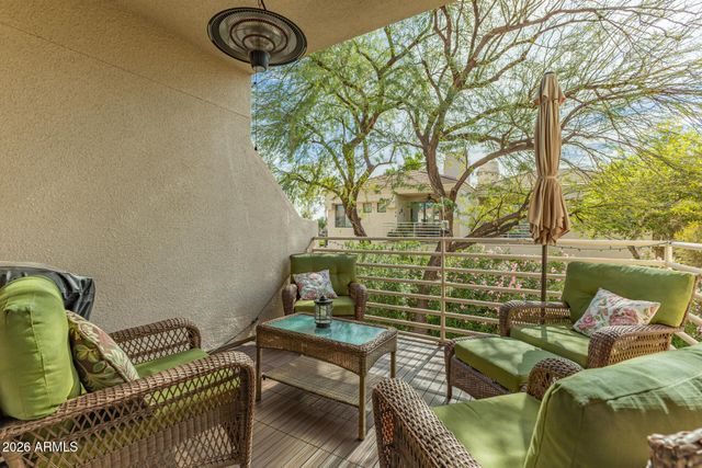 8270 N HAYDEN Road 2004, Scottsdale, AZ 85258