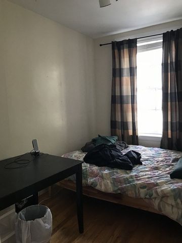 43 Grove St 2, Boston, MA 02114
