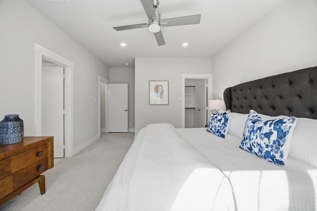625 N Tyler Street 402, Dallas, TX 75208