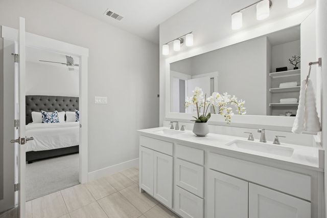 625 N Tyler Street 402, Dallas, TX 75208