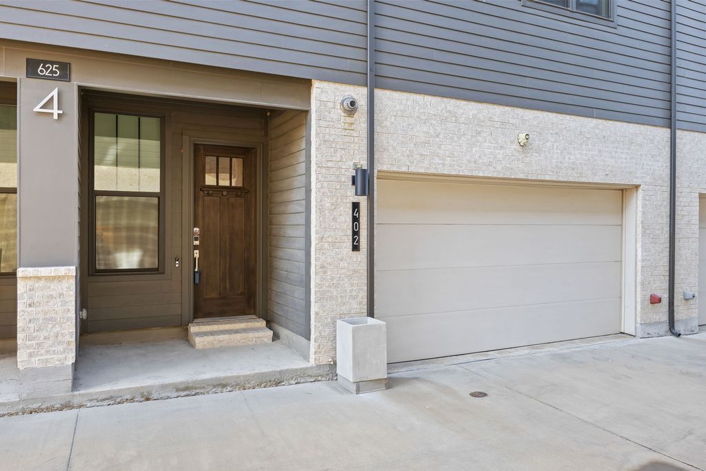 625 N Tyler Street 402, Dallas, TX 75208