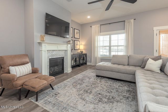 3066 Meadows Way, Hernando, MS 38632