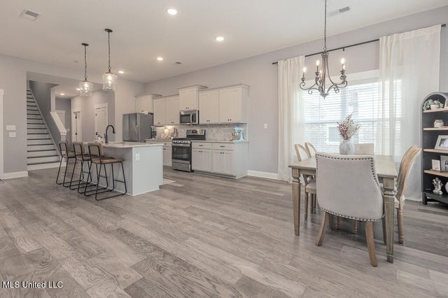 3066 Meadows Way, Hernando, MS 38632