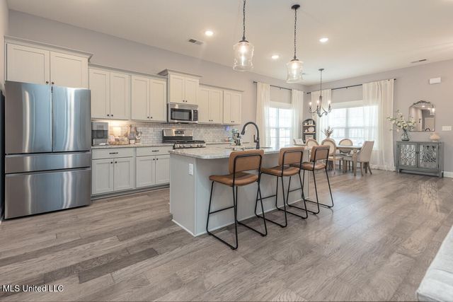 3066 Meadows Way, Hernando, MS 38632