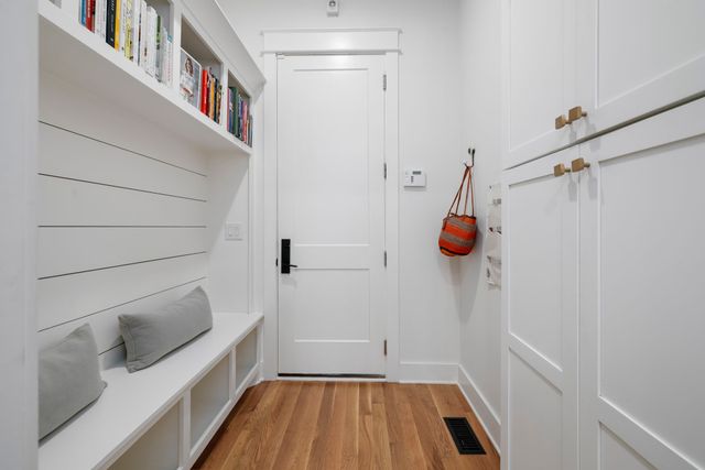 75A Brookwood Ter, Nashville, TN 37205