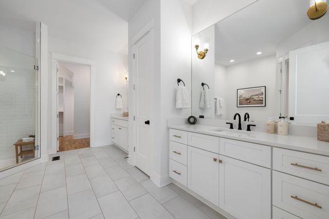 75A Brookwood Ter, Nashville, TN 37205