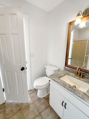 1041 Old Mount Vernon Rd, Bethpage, TN 37022