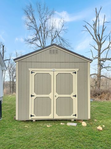 1041 Old Mount Vernon Rd, Bethpage, TN 37022