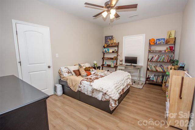 540 New Salem Road 10-11, Statesville, NC 28625