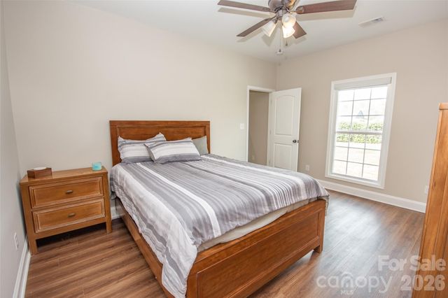 540 New Salem Road 10-11, Statesville, NC 28625