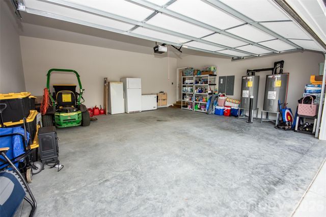 540 New Salem Road 10-11, Statesville, NC 28625