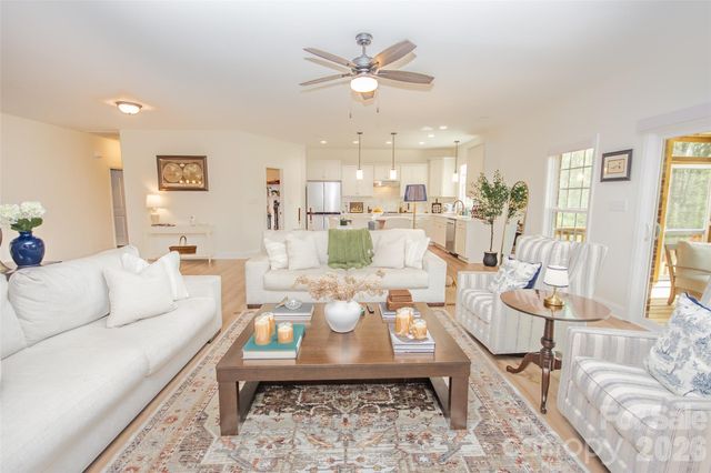 540 New Salem Road 10-11, Statesville, NC 28625
