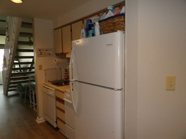 1100 Possum Trot Rd Apt H356, North Myrtle Beach, SC 29582