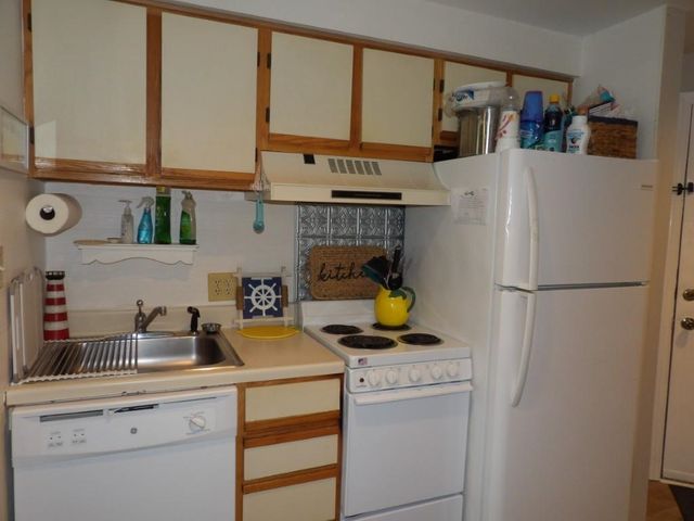 1100 Possum Trot Rd Apt H356, North Myrtle Beach, SC 29582