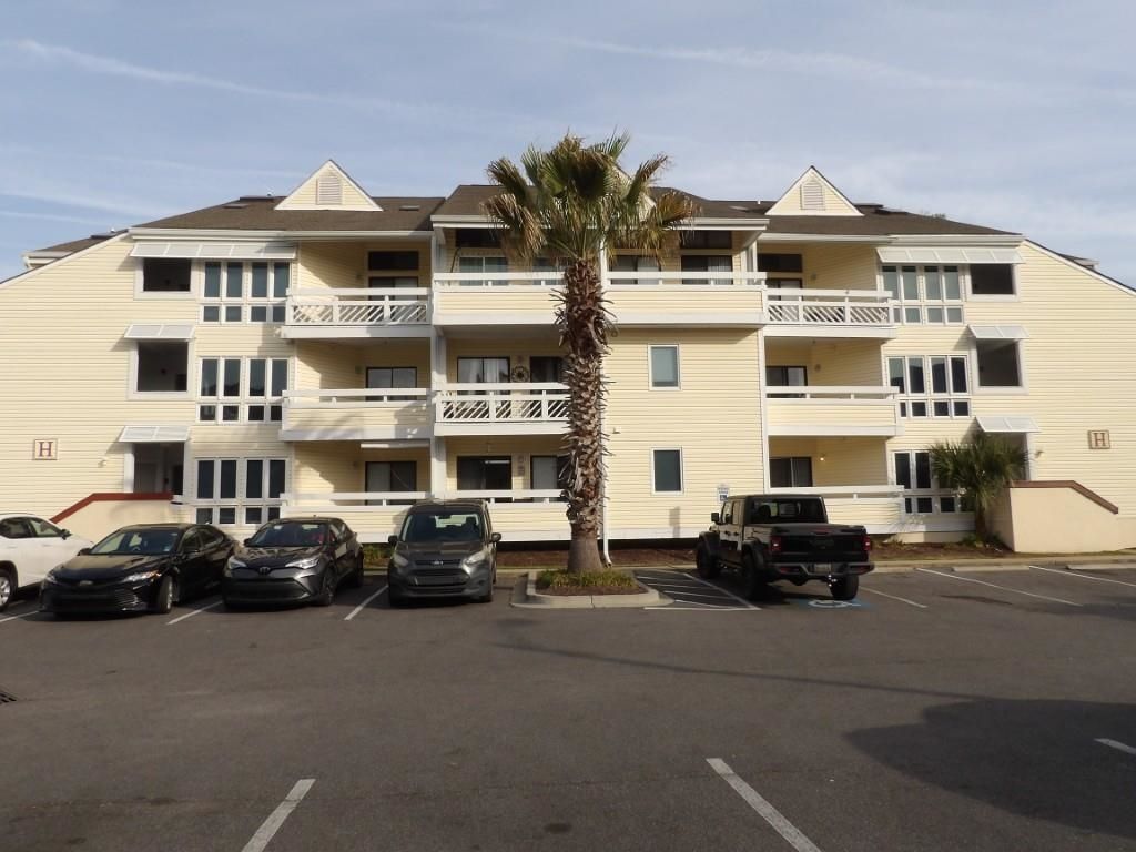 1100 Possum Trot Rd Apt H356, North Myrtle Beach, SC 29582