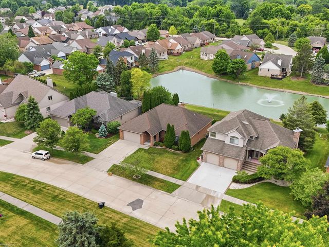 41891 Clinton Pines Drive, Clinton Township, MI 48038